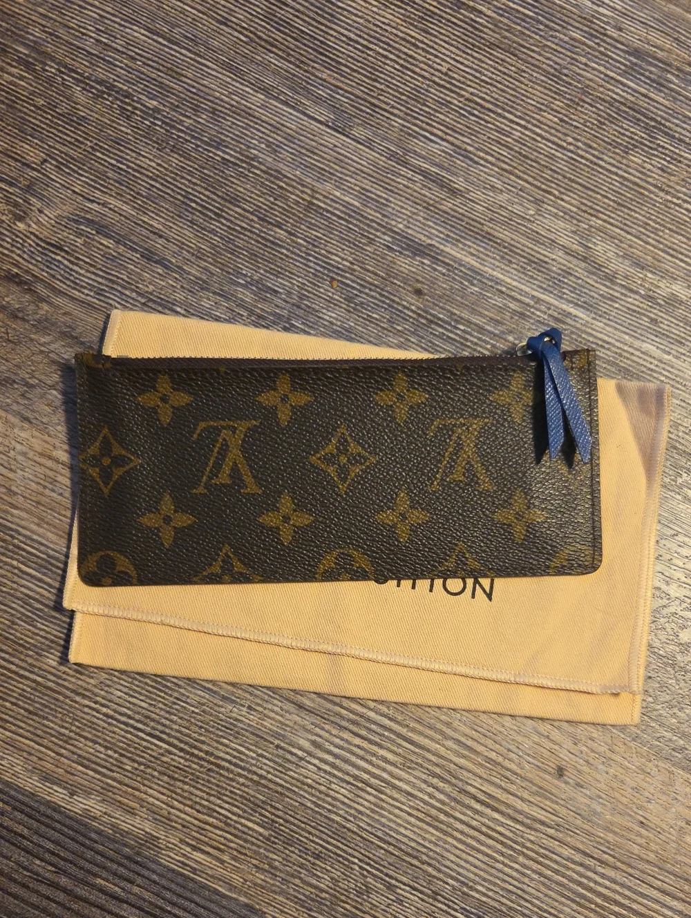 LOUIS VUITTON LV Monogram And Dust Bag Pouch Zipper Closure Blue Pull Beautiful